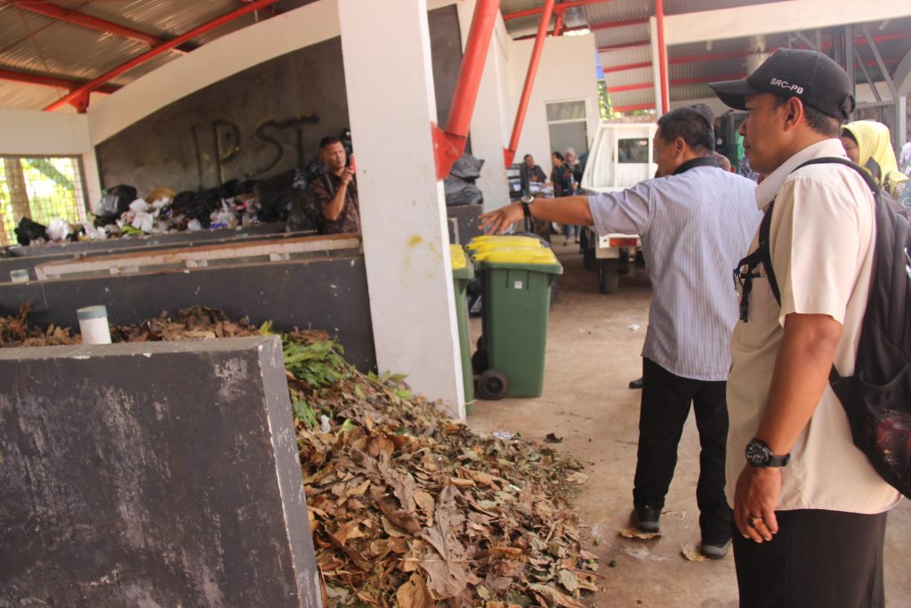 Seminar Dan Pelatihan Pengelolaan Sampah Di Kampus ITB Jatinangor